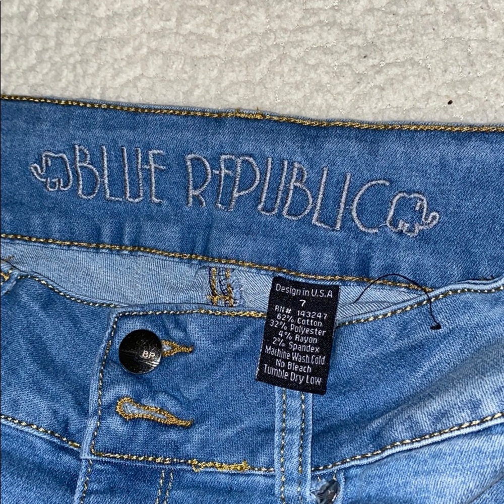 Jeans - Picture 5 of 5